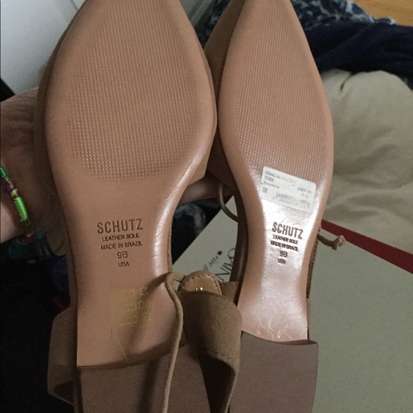 Shultz - Picture 3 of 3